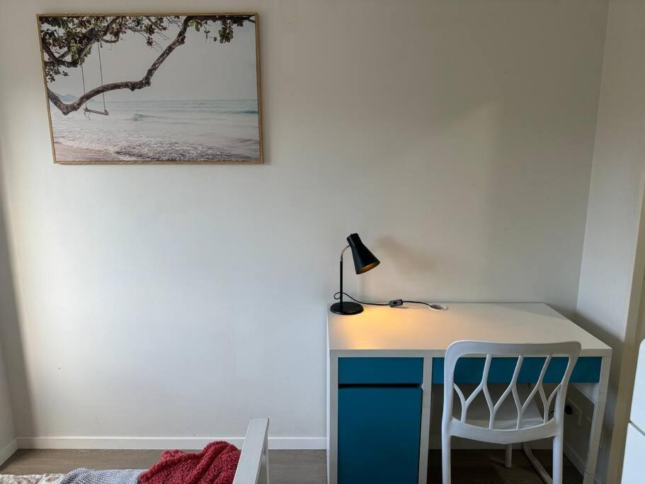 Immaculate 3 Bd 2 Bth -free Carpark & Pool Auckland