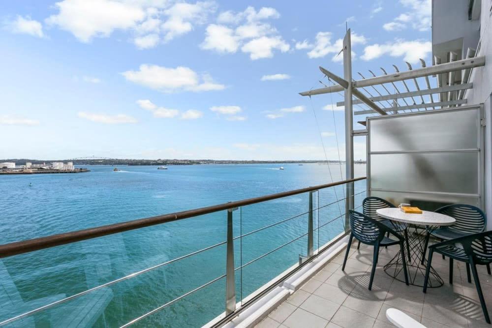 Apartamento Waterfront Deluxe - Luxury At It's Finest! *