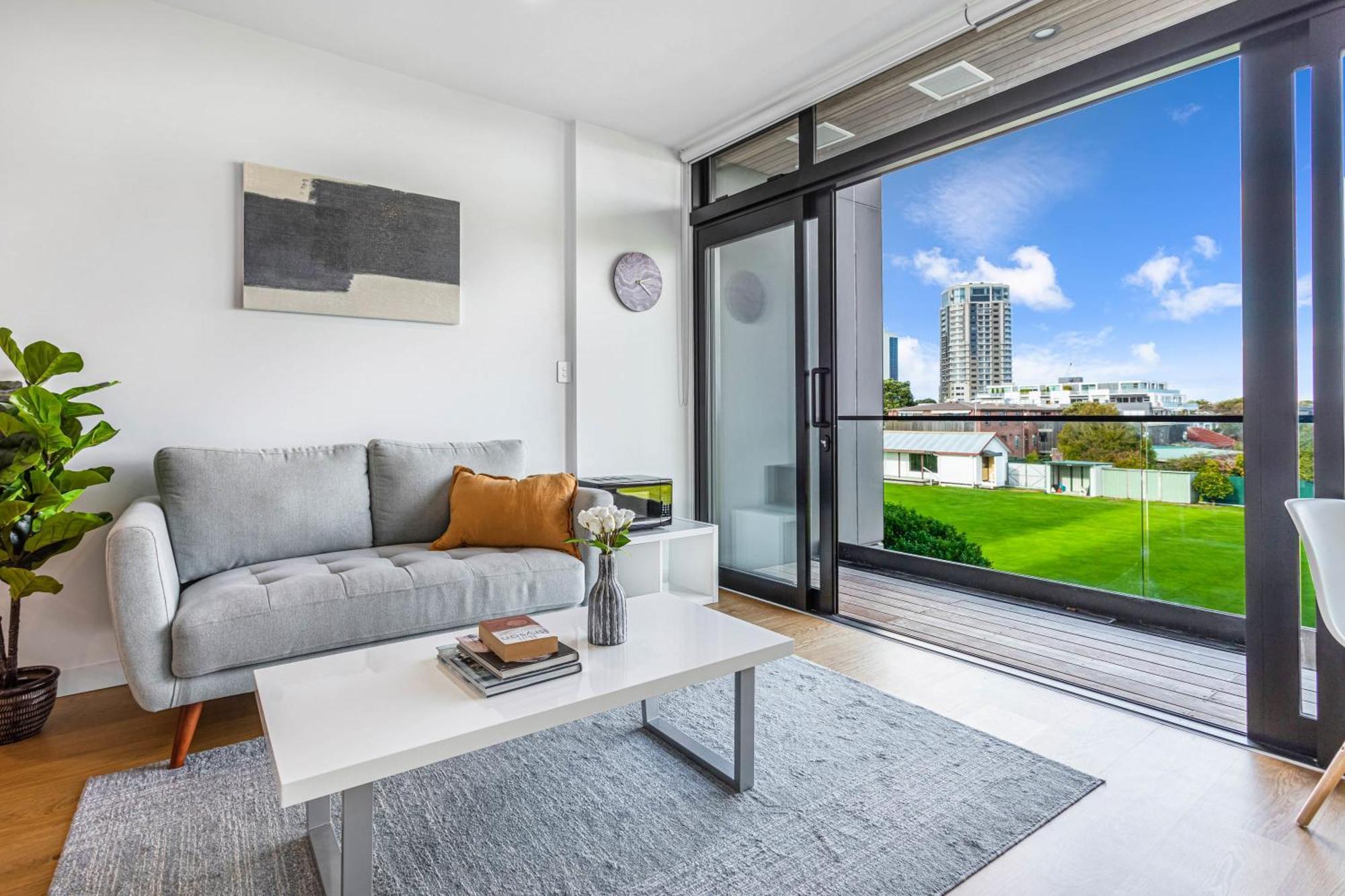 Lovely Bright - Takapuna! Apartment