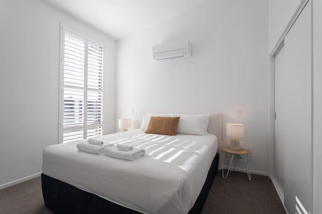 St Vincent Charmer - Stylish Townhouse W Carpark * Auckland