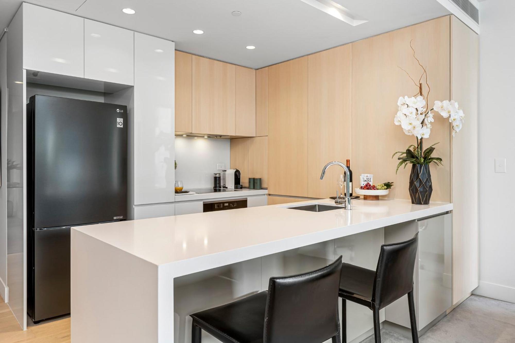 Apartment Elegant 1-bd Wynyard Quarter With Carpark *