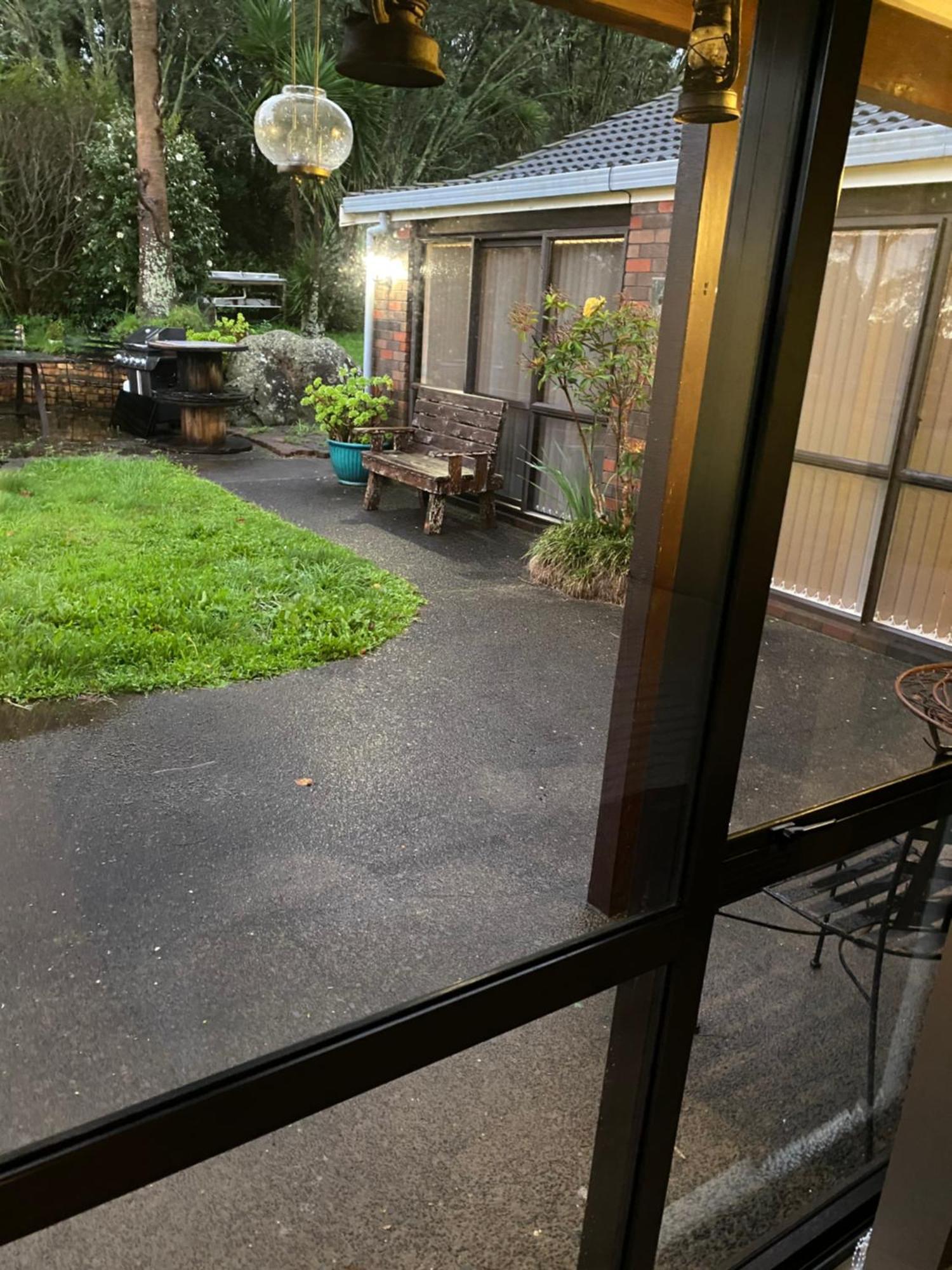 Lovely Spot, Handy Location, Family Friendly Villa *
