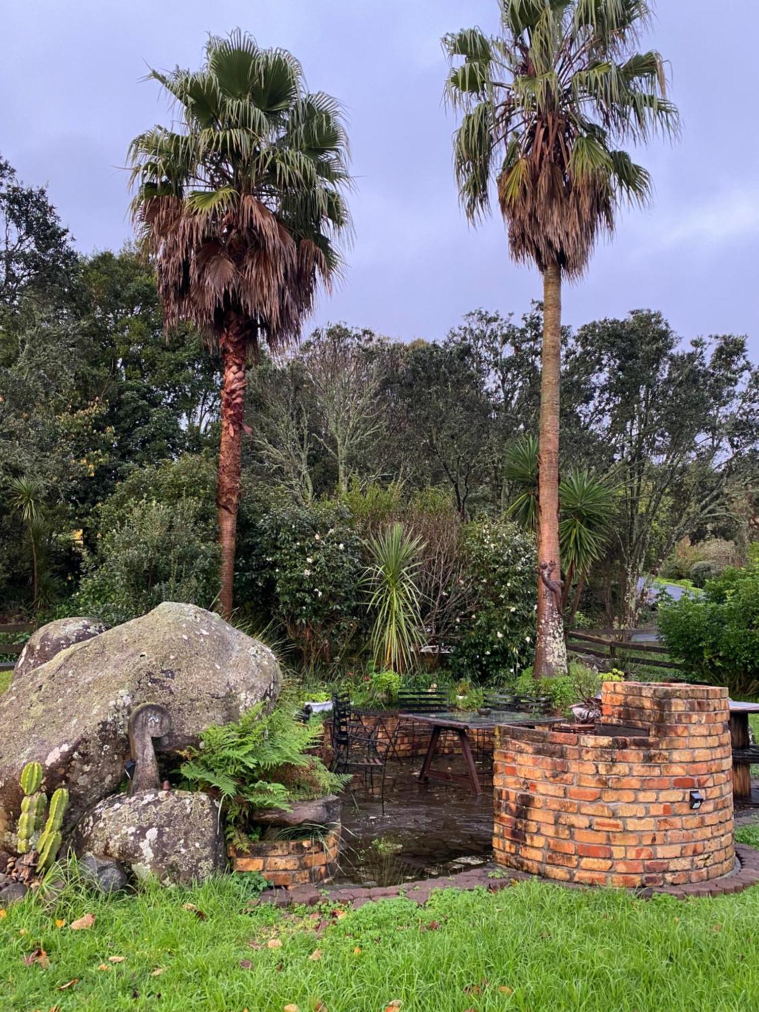 Lovely Spot, Handy Location, Family Friendly Villa Auckland