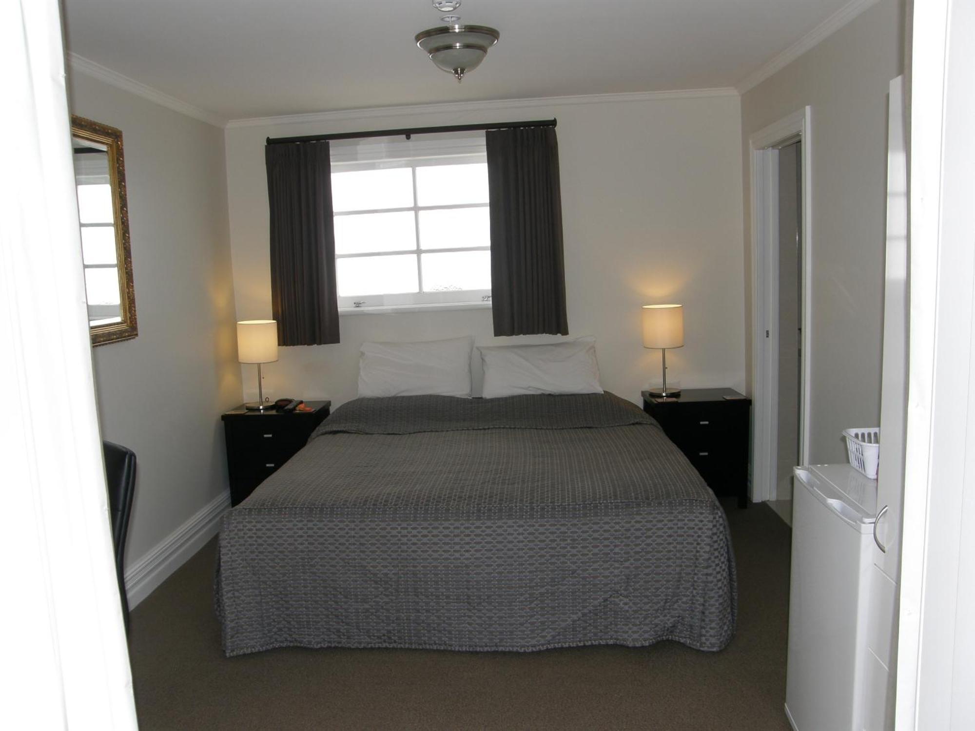 Ponsonby Manor Guest house