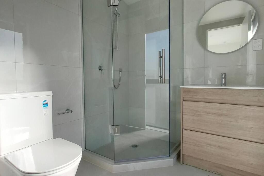 Brand-new Modern Princess In One Tree Hill Auckland