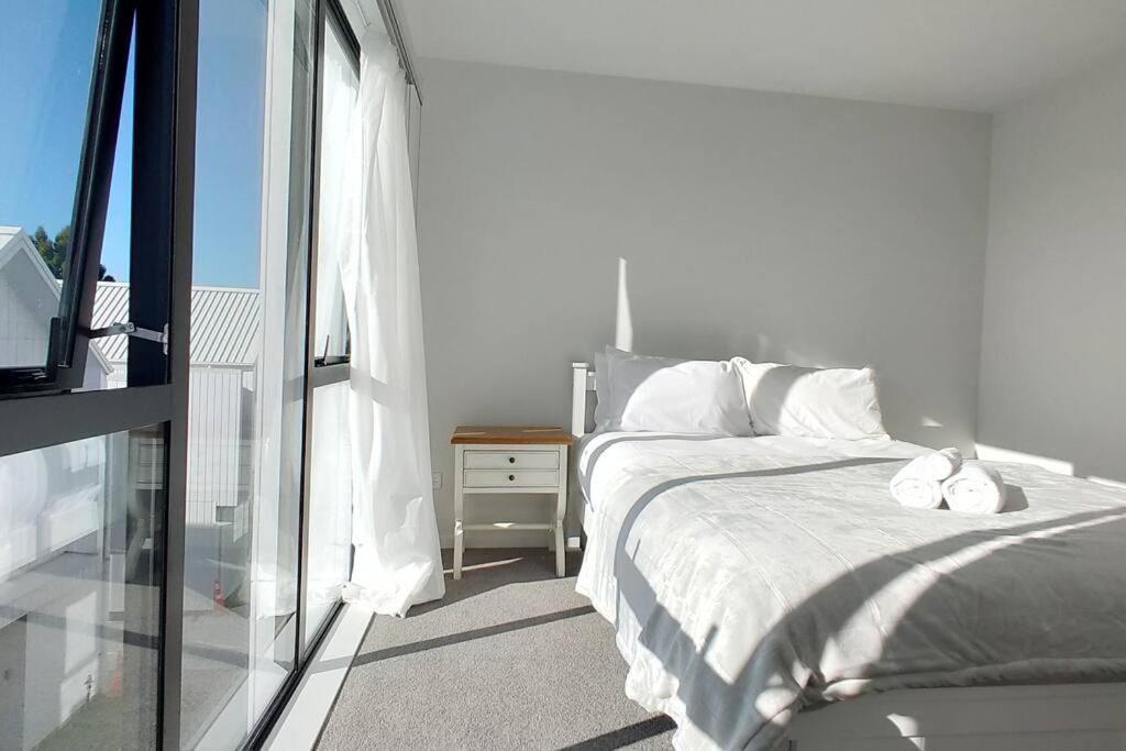 Holiday home Brand-new Modern Princess In One Tree Hill *