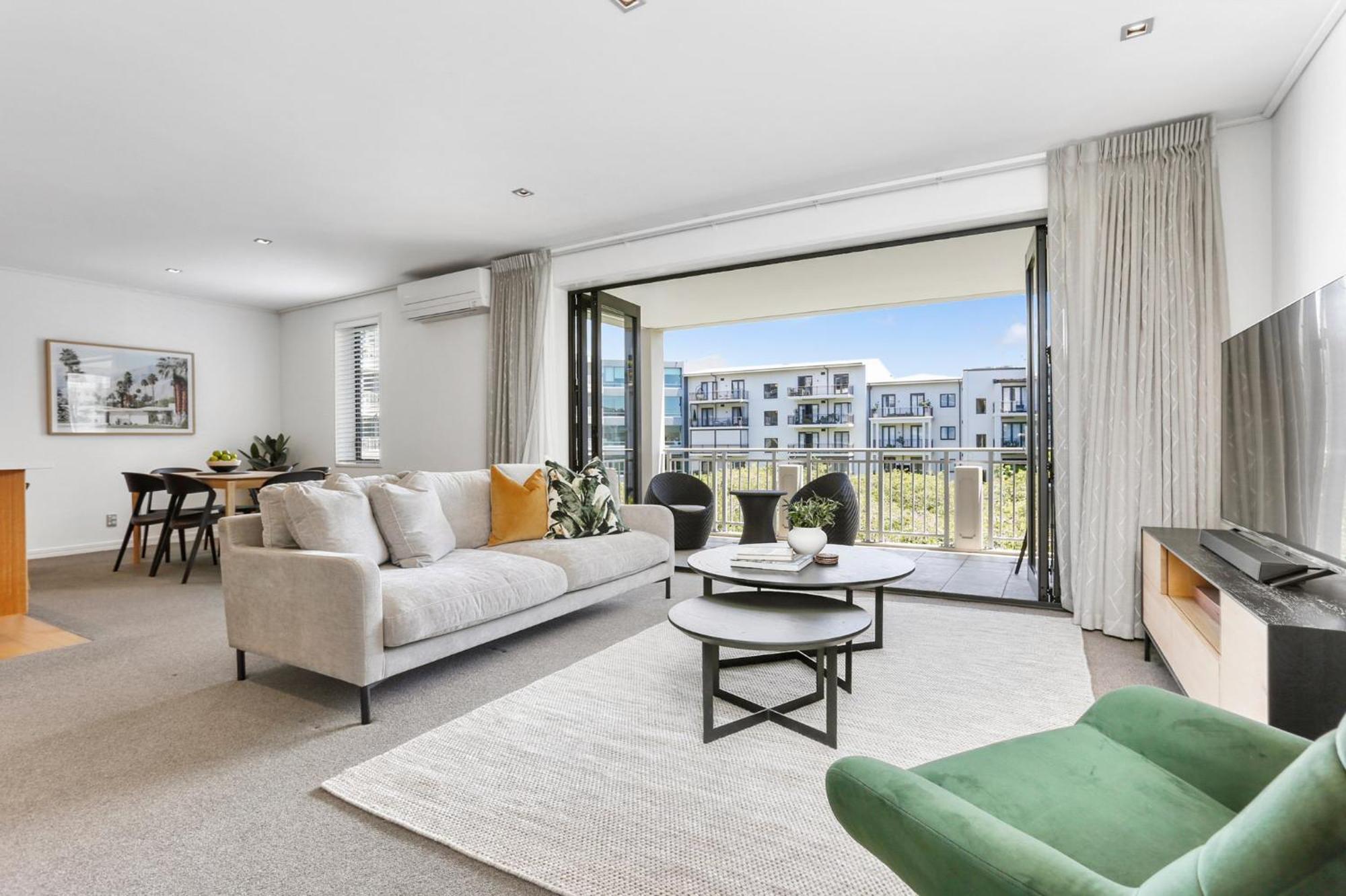 The Parc By Urban Rest Apartment