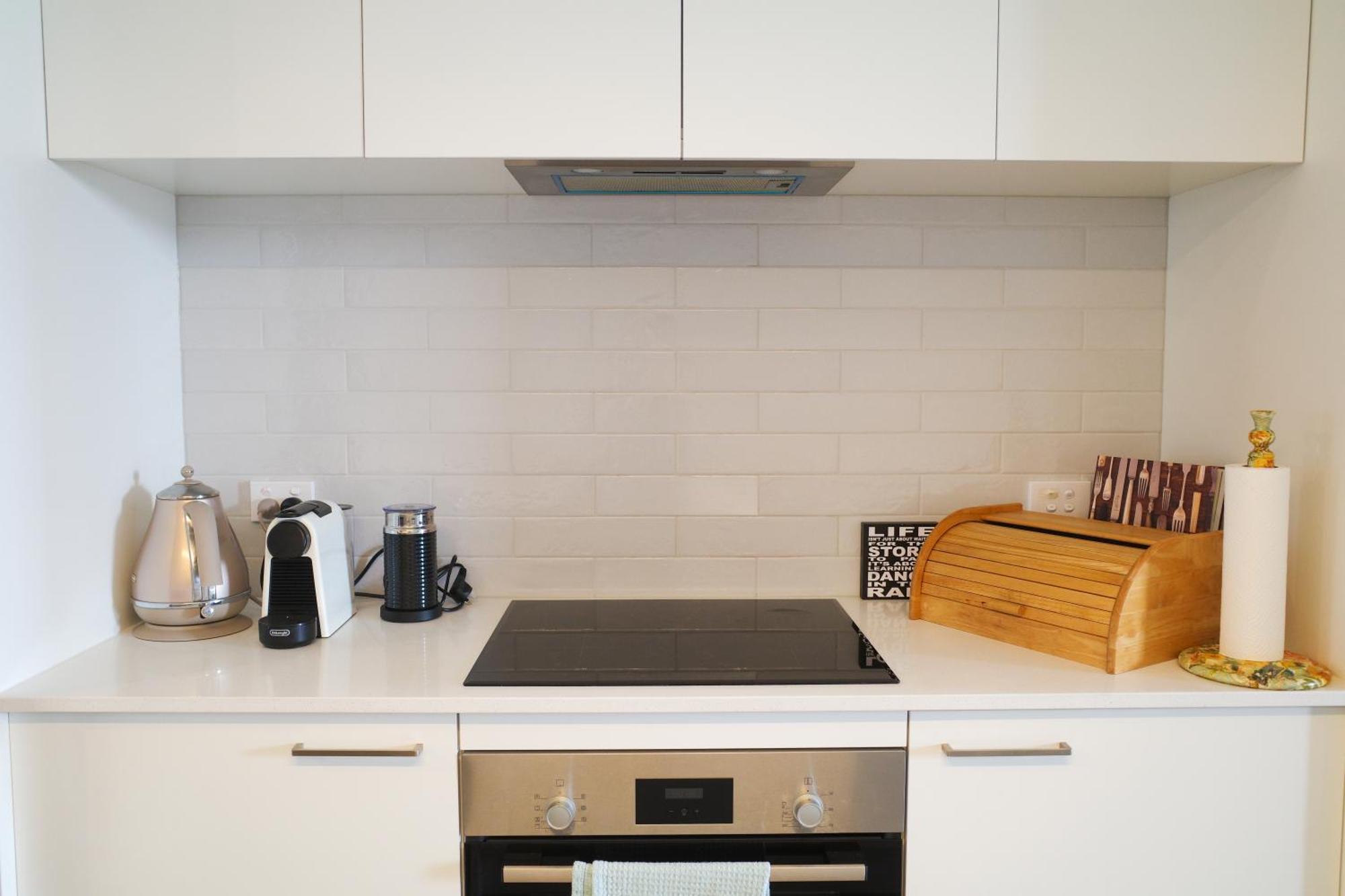 Avon Valley Vista- Modern Chic Family With Nespresso & Parking Auckland