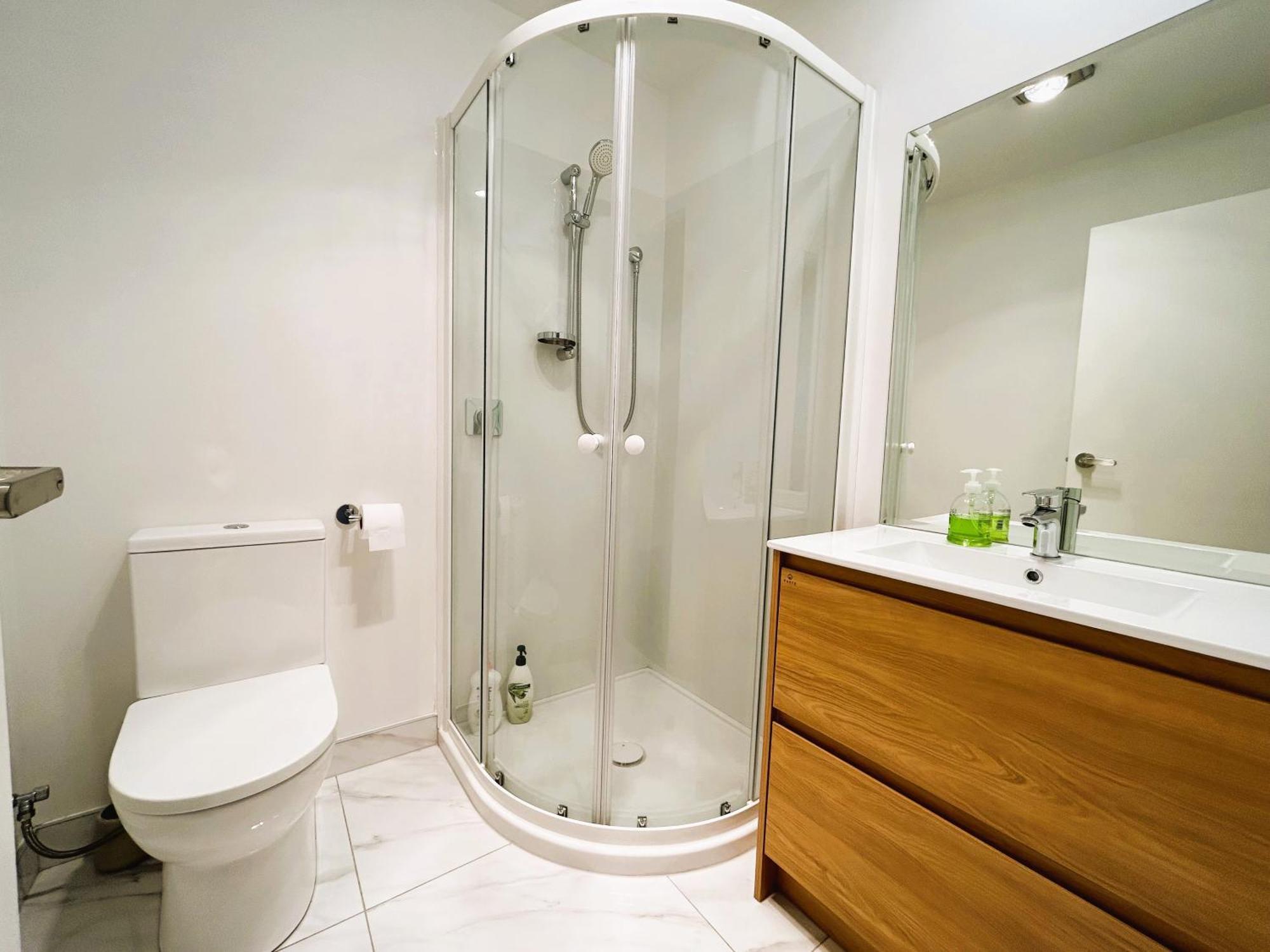 Entire Luxury Cosy Townhouse With Master Bedrooms,10 Min To Airport & Sylvia Park Villa Auckland