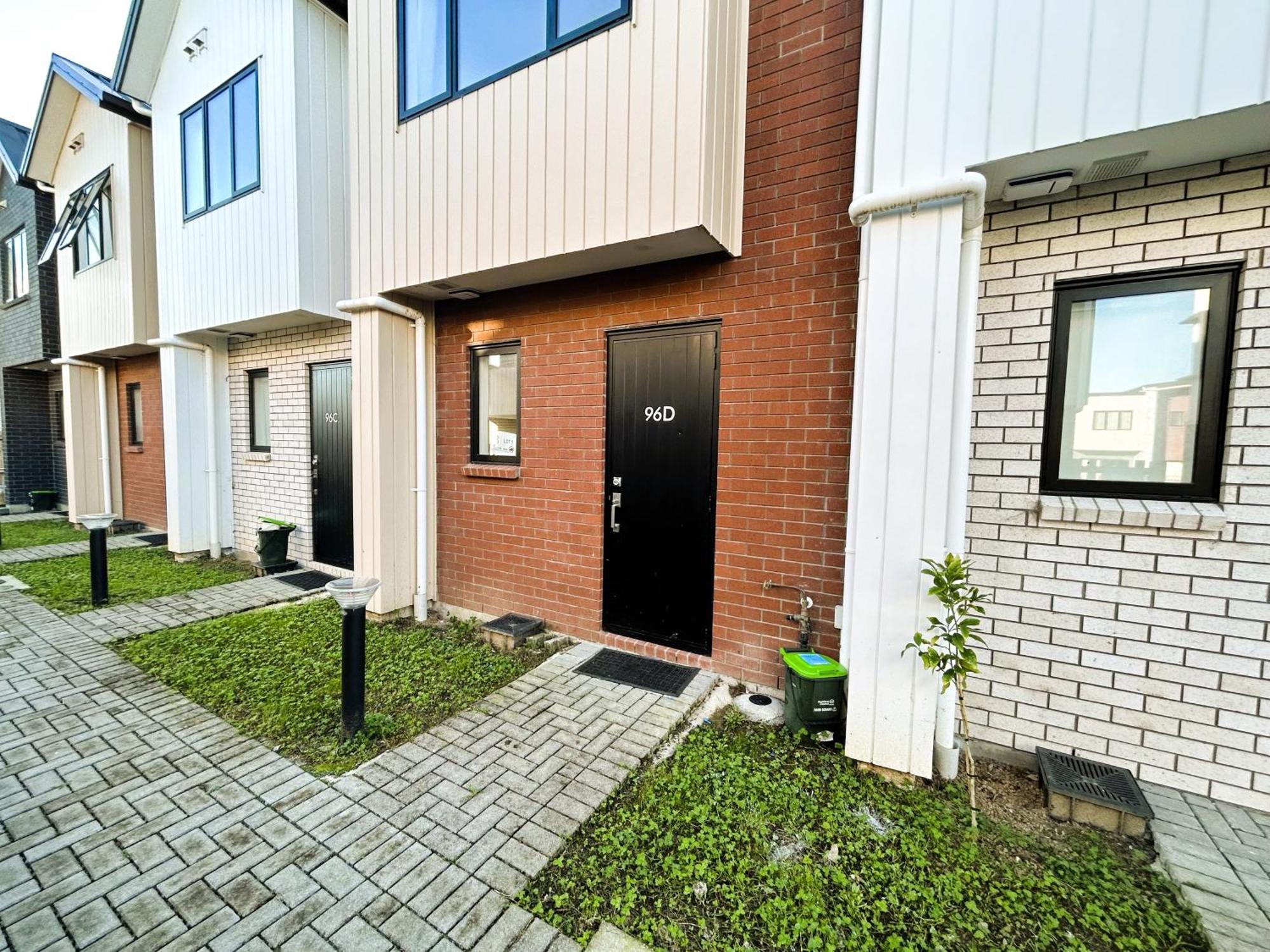 Entire Luxury Cosy Townhouse With Master Bedrooms,10 Min To Airport & Sylvia Park Villa Auckland