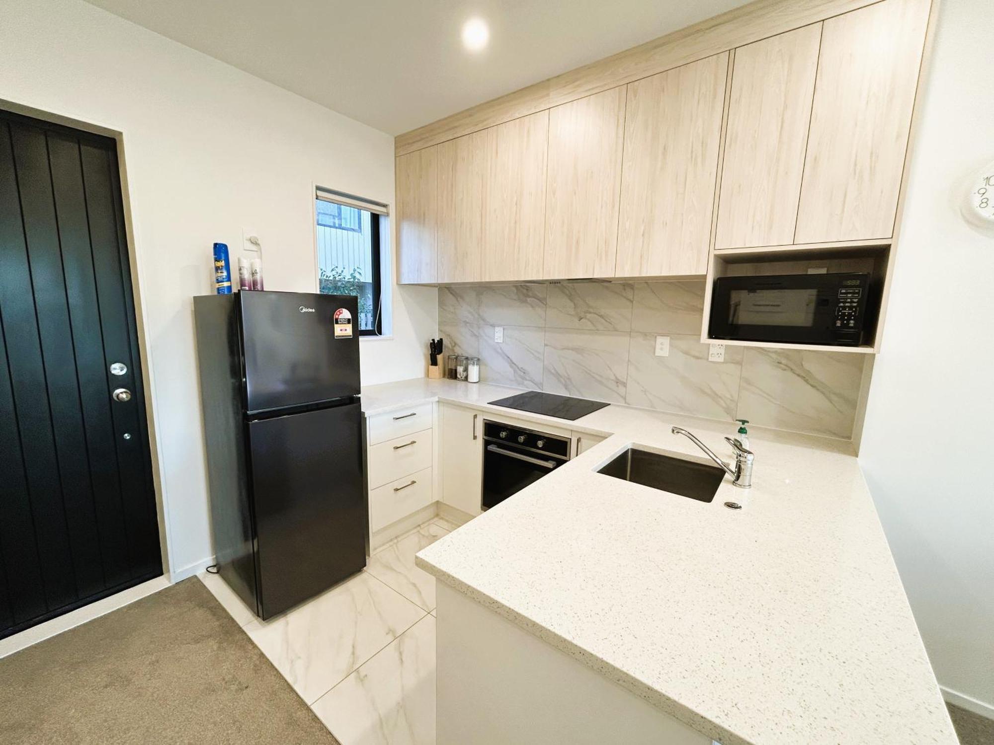 Villa Entire Luxury Cosy Townhouse With Master Bedrooms,10 Min To Airport & Sylvia Park Auckland