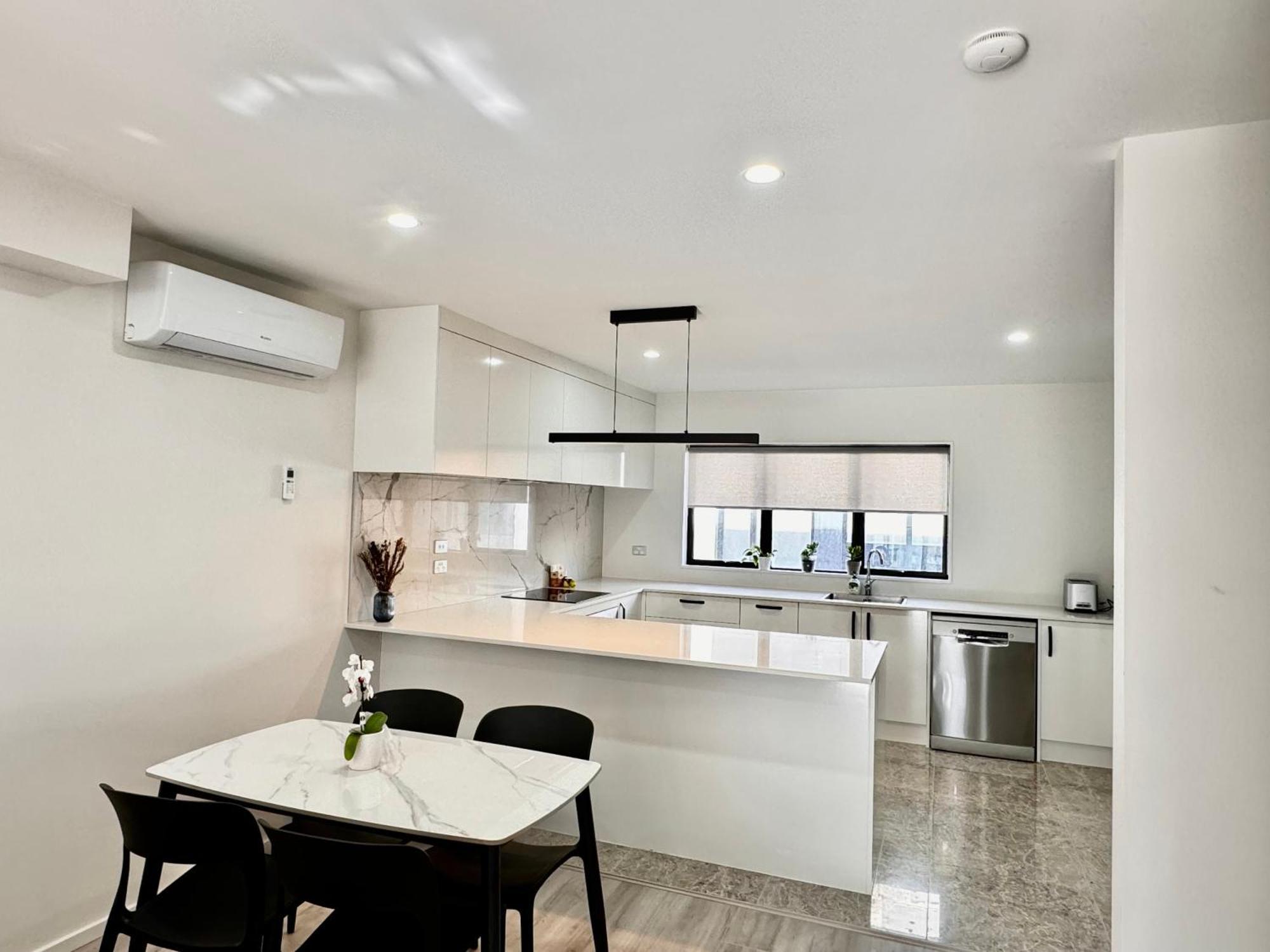 3br Near Outlet Shops And Costco Apartamento
