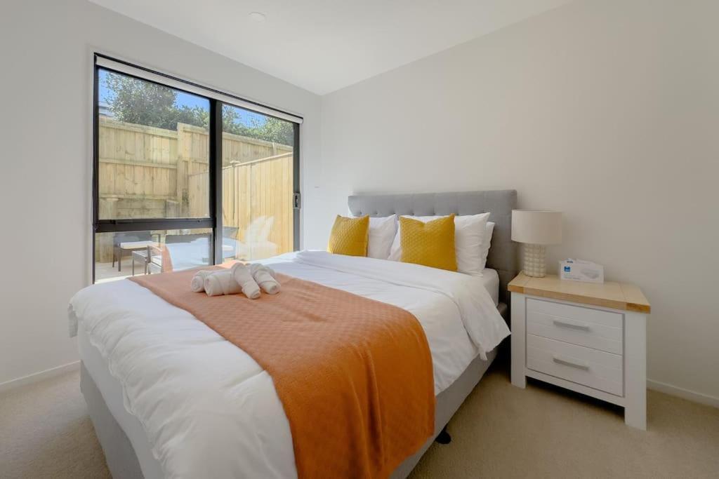 Contemporary Design Four-bedroom Auckland