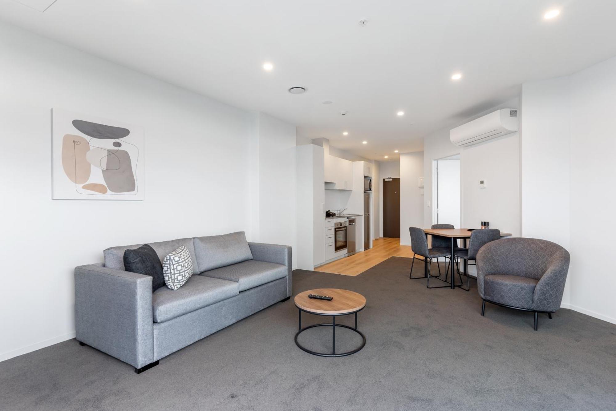 Ramada By Wyndham Newmarket 4*
