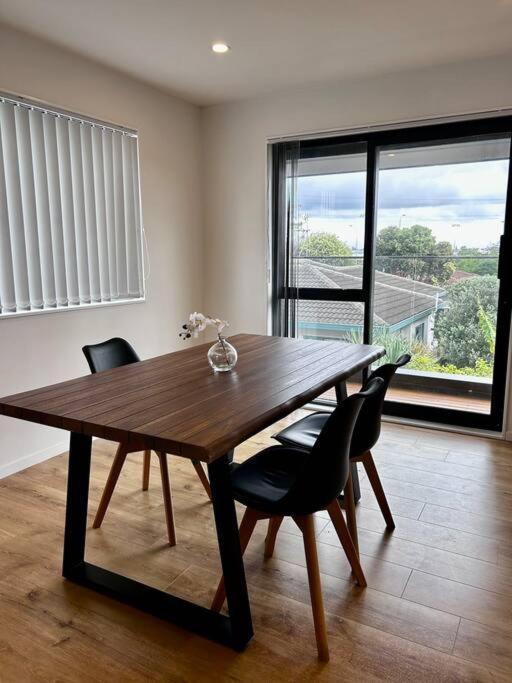 Queenbed Room, Free Carpark 10b-1 * Auckland
