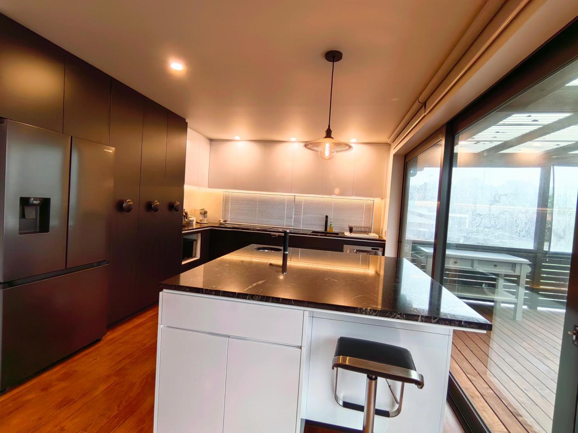 Hot Deal! Sky Stars Garden View Waking To The Close To Centre Holiday home *