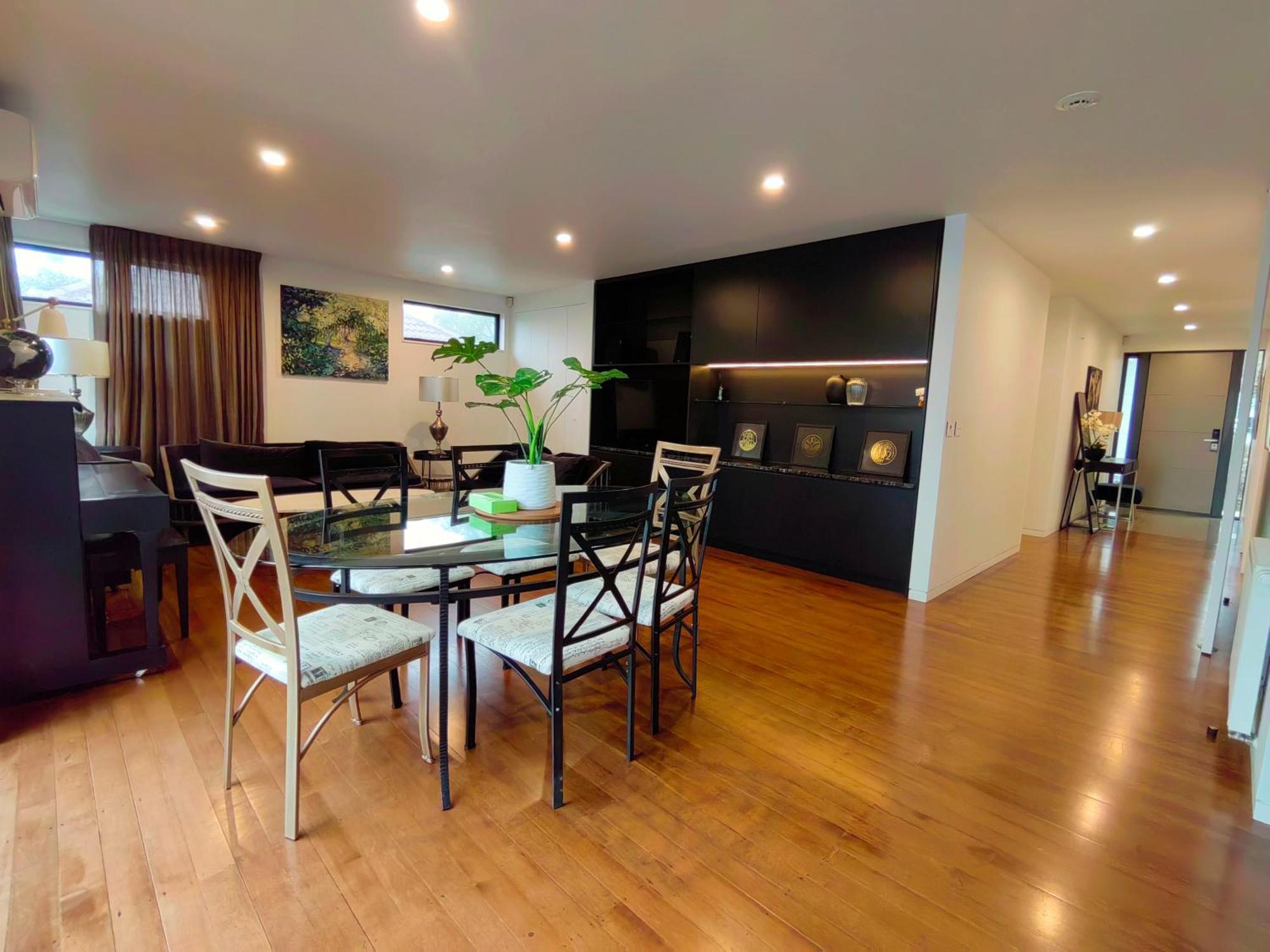 Hot Deal! Sky Stars Garden View Waking To The Close To Centre Holiday home Auckland