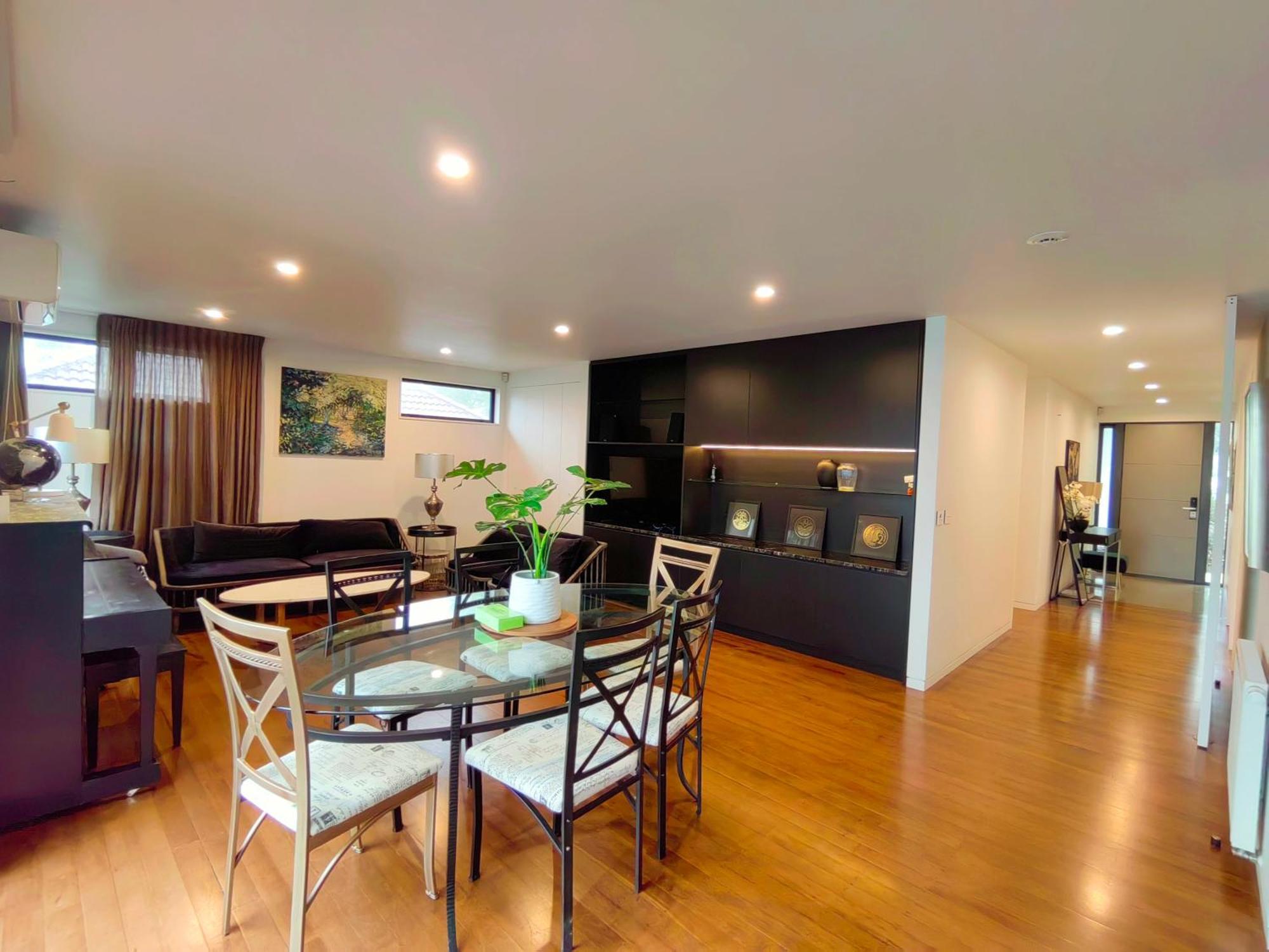Holiday home Hot Deal! Sky Stars Garden View Waking To The Close To Centre Auckland