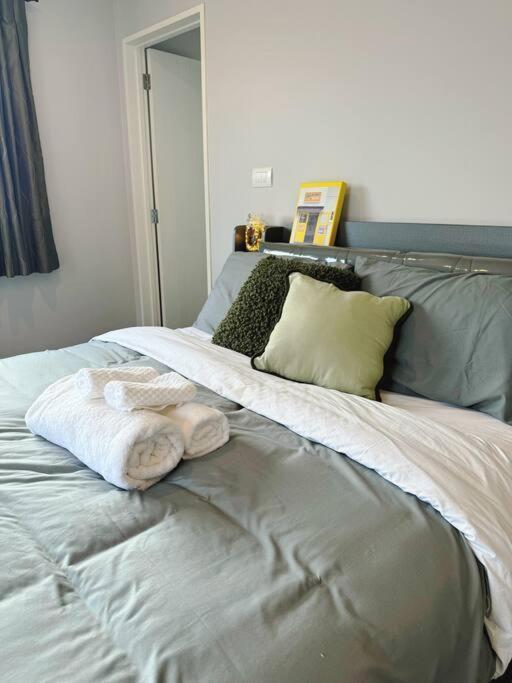 Hillsborough Spacious 3br With Ensuite -12mins Frm Airport Holiday home Auckland