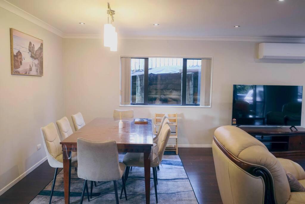 Hillsborough Spacious 3br With Ensuite -12mins Frm Airport