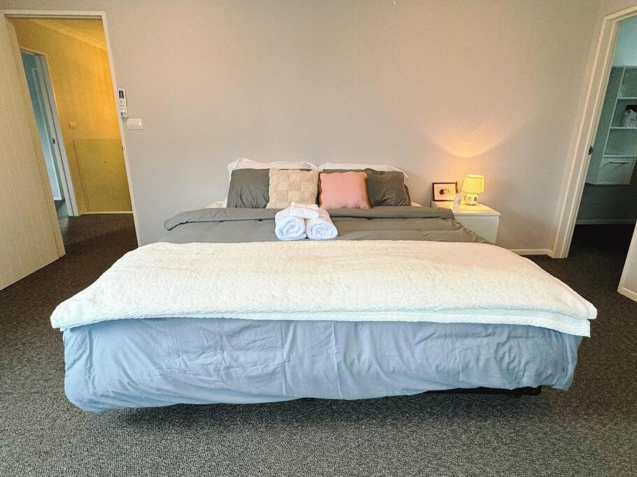 Holiday home Hillsborough Spacious 3br With Ensuite -12mins Frm Airport Auckland