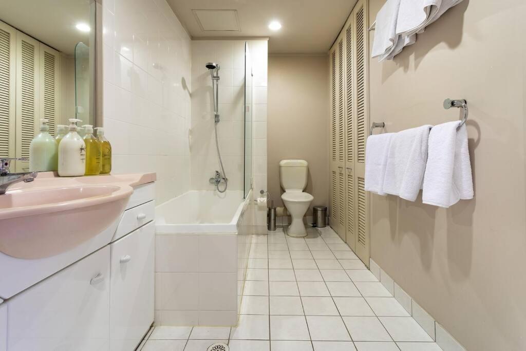 Apartment Spacious 1-bedroom Unit In Cbd With Free Parking Auckland