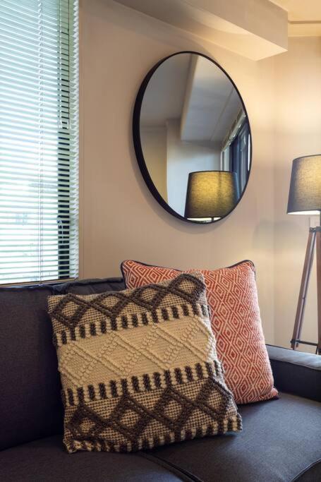 Spacious 1-bedroom Unit In Cbd With Free Parking Apartment Auckland