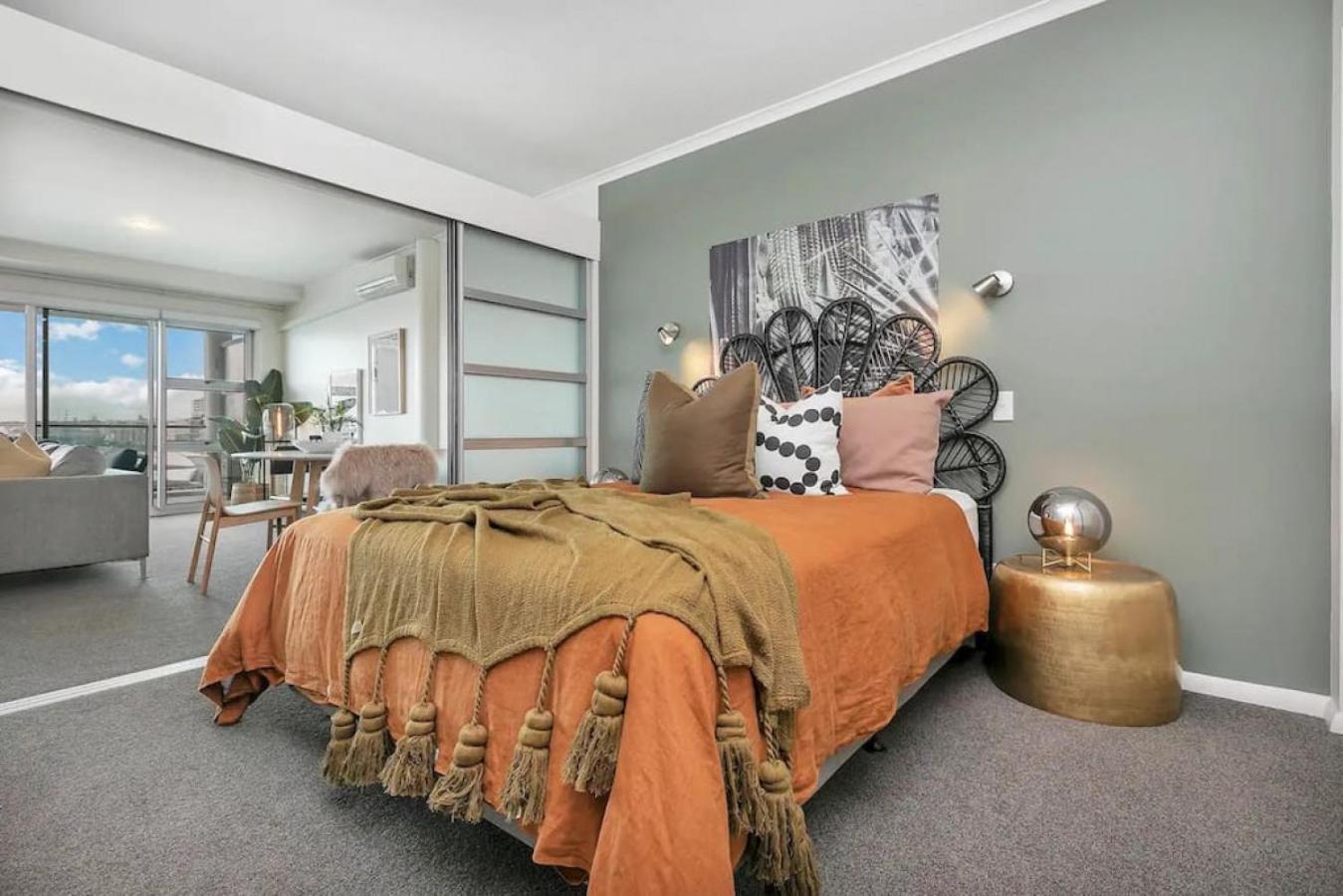 Deluxe Sea - Harbour Views - Princes Wharf Gem Apartment Auckland