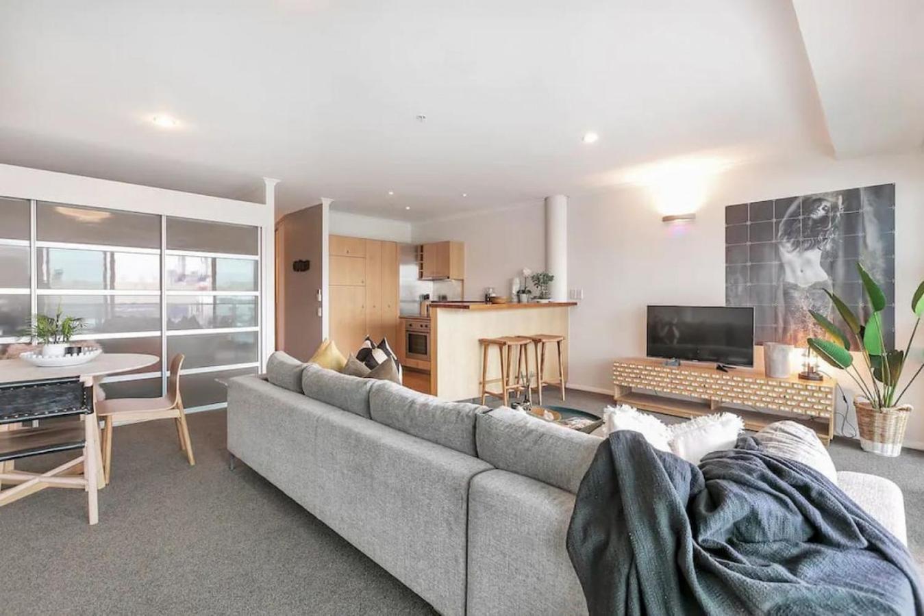 Deluxe Sea - Harbour Views - Princes Wharf Gem Apartment Auckland