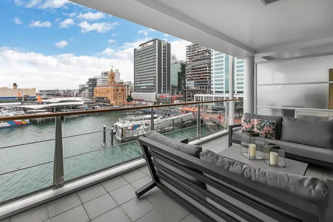Deluxe Sea - Harbour Views - Princes Wharf Gem *