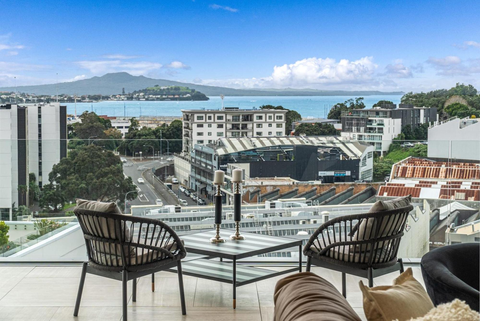 4bd Parnell Penthouse With Breathtaking Views Auckland