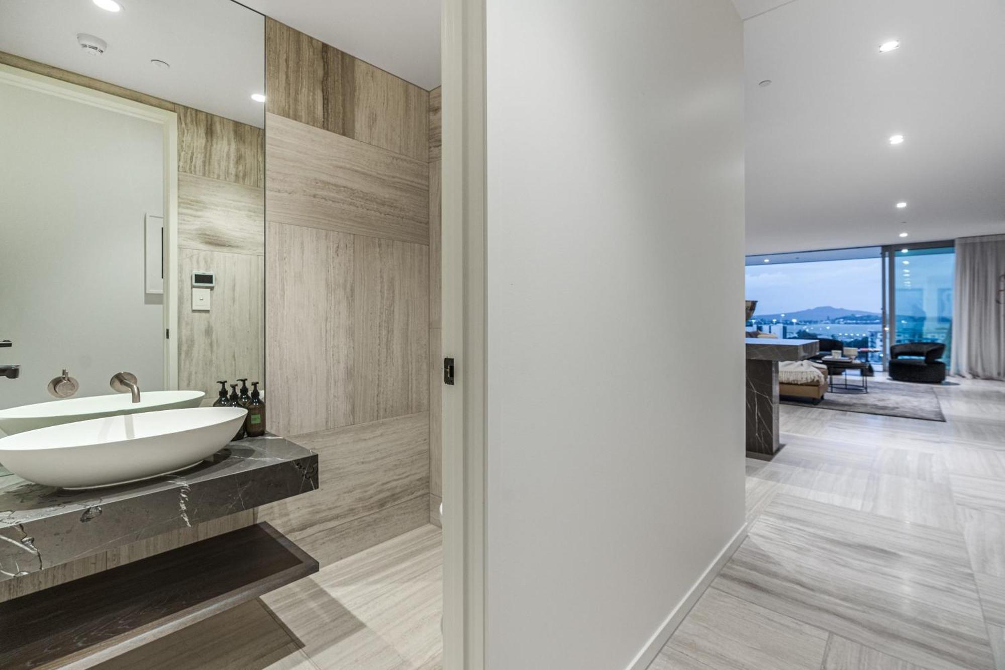4bd Parnell Penthouse With Breathtaking Views Auckland