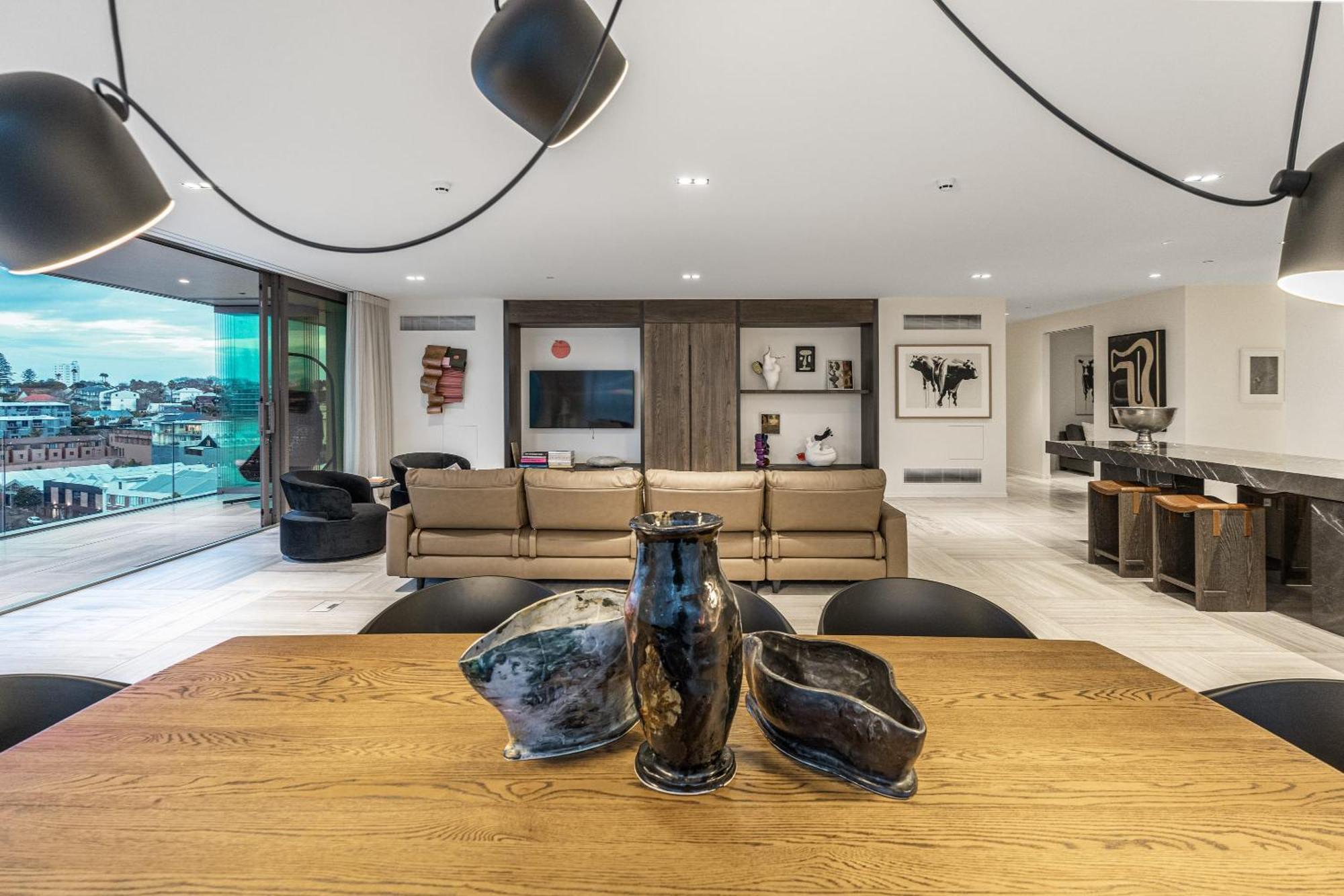 Apartment 4bd Parnell Penthouse With Breathtaking Views