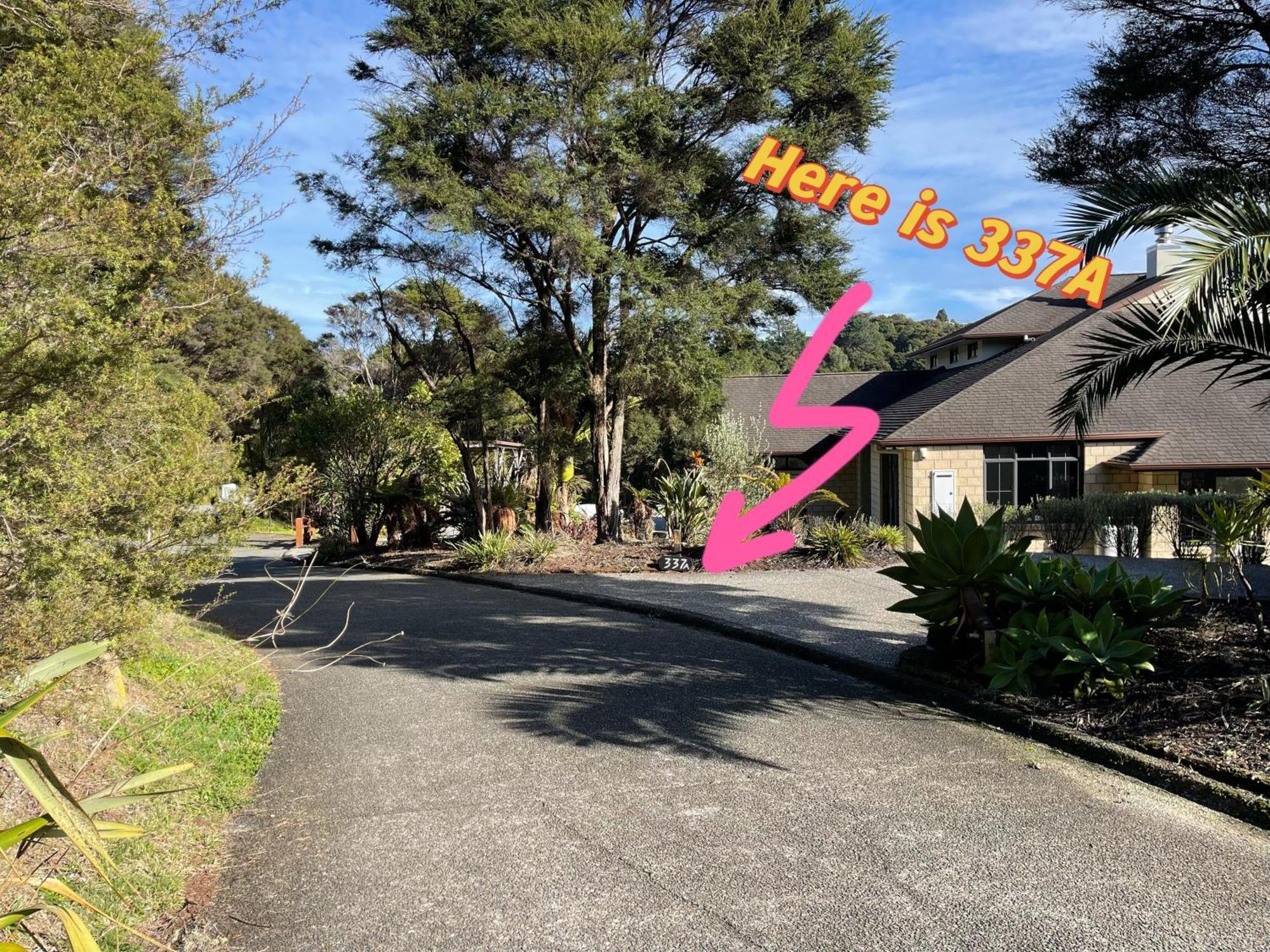 Villa Charming Near Nature Auckland