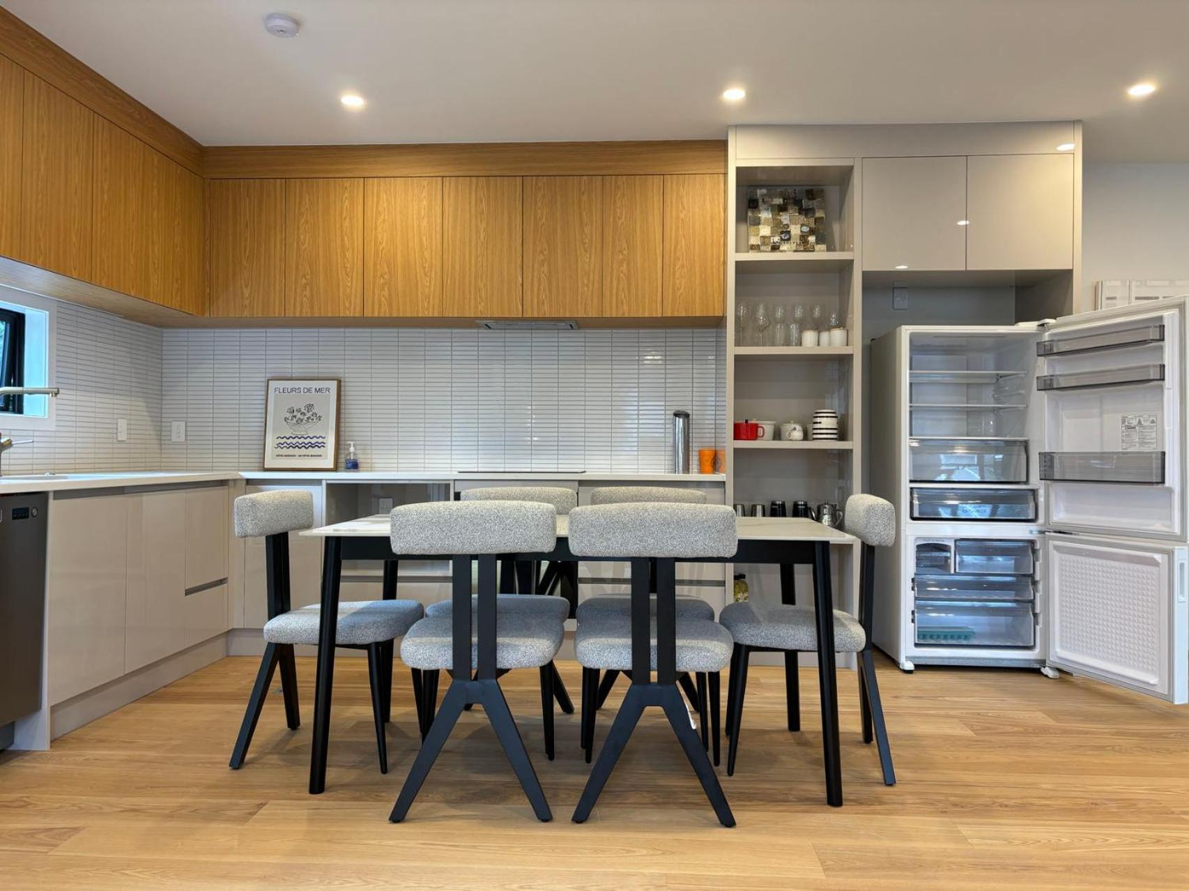 Epsom Tidy House Unit 3 *