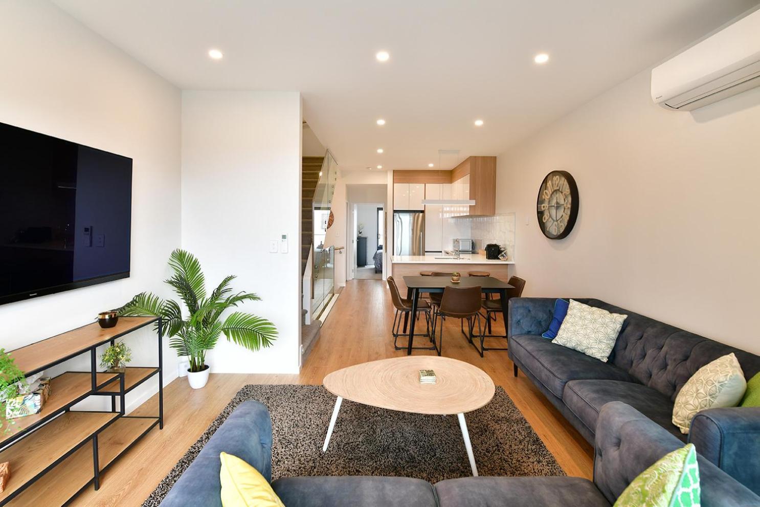 Ocean View Retreat *