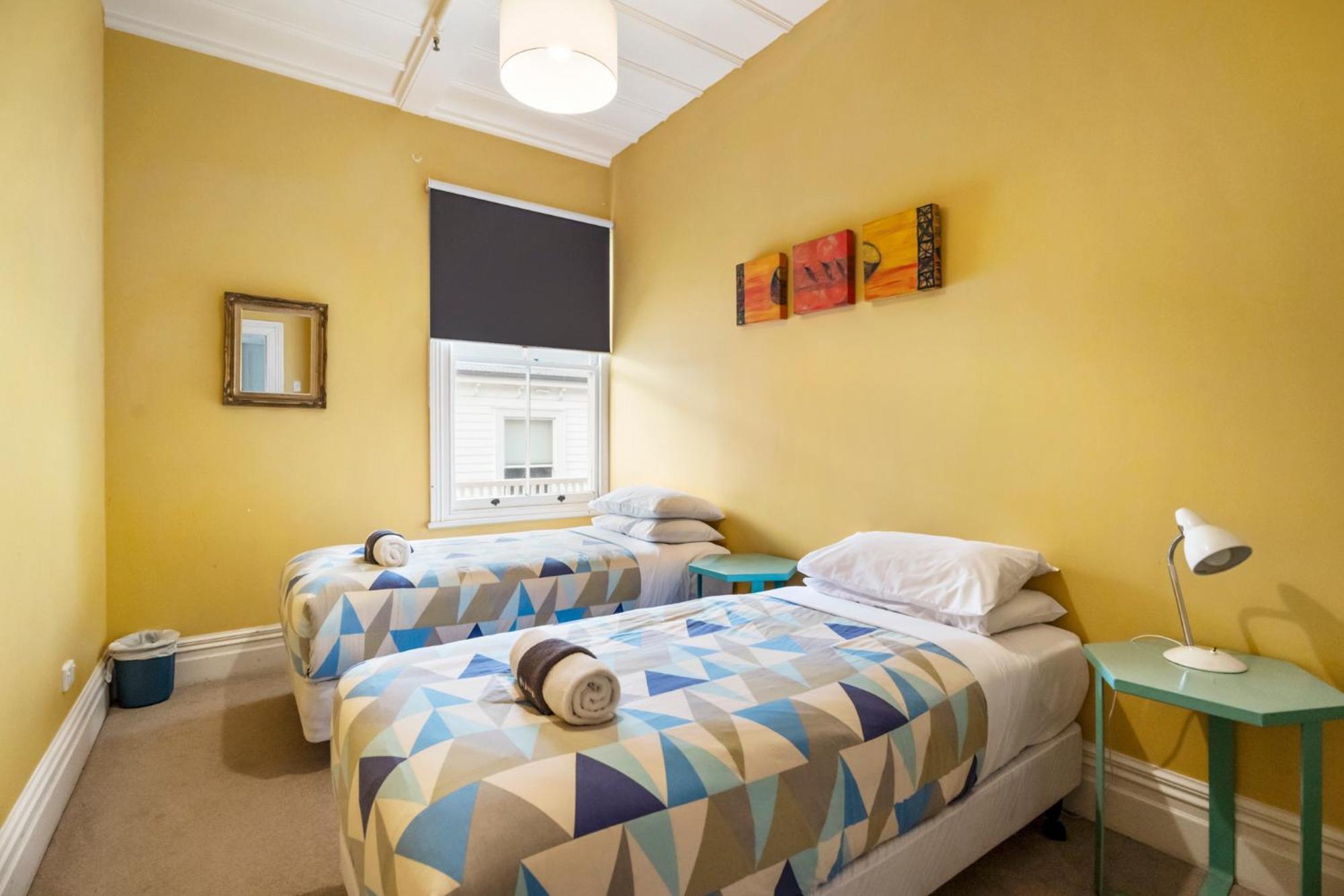 Verandahs Parkside Hostel Auckland