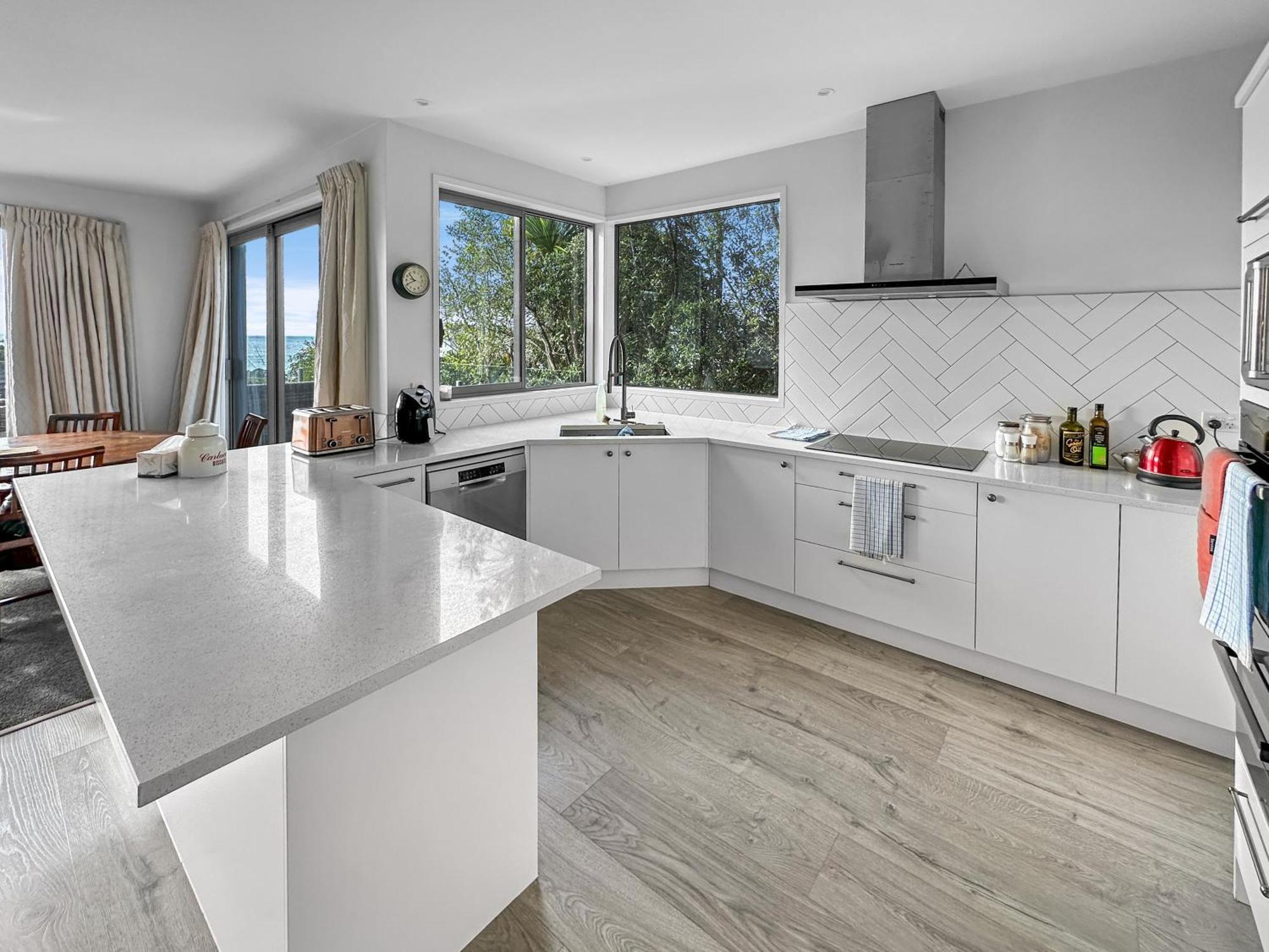 Murrays Gem L Modern 4bed Stunner L Sea View & Spa! *