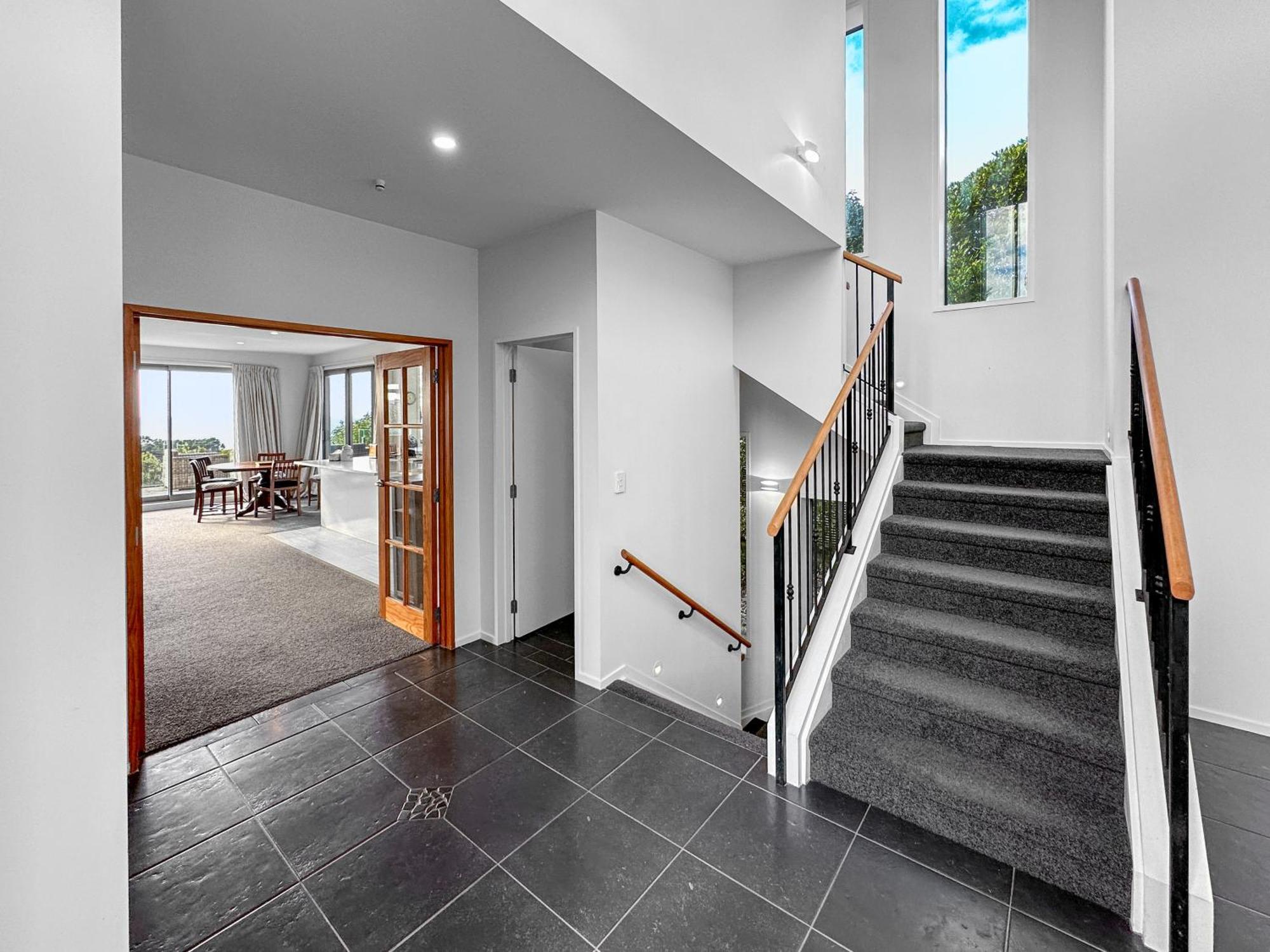 Murrays Gem L Modern 4bed Stunner L Sea View & Spa! Auckland