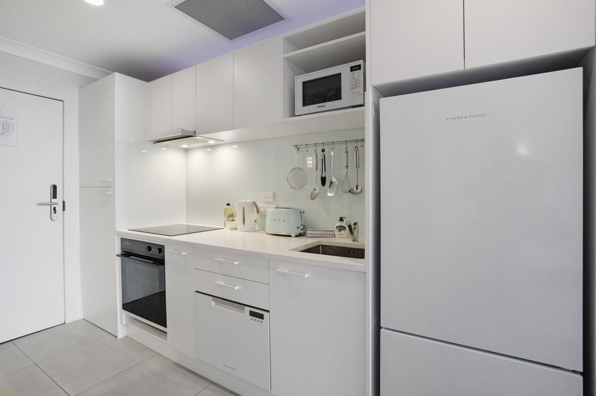 Greys Urban Escape With Spa, Pool - Gym * Auckland