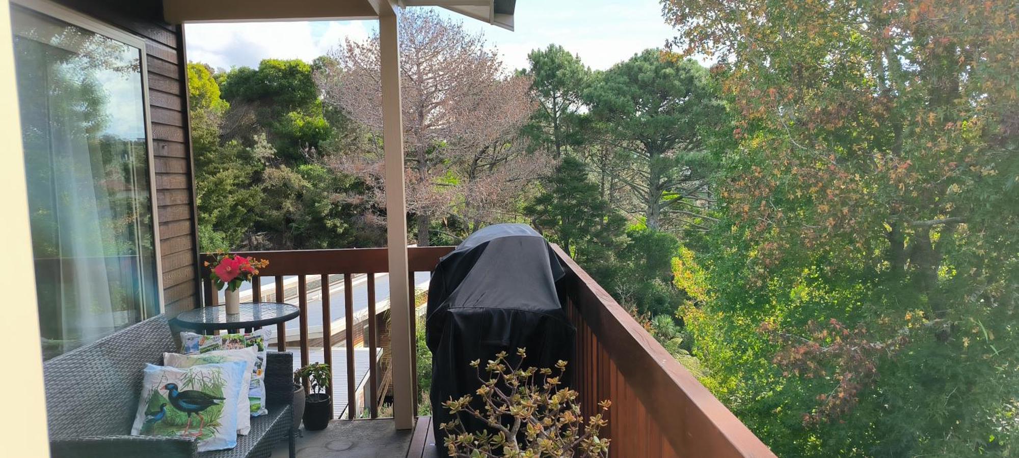 Homestay Birdsong Hideaway Two-bedroom In Browns Bay