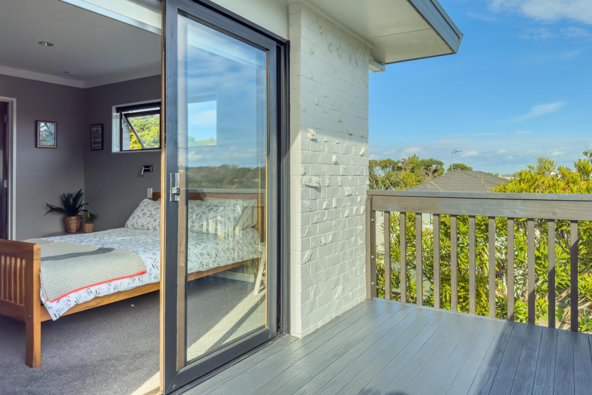 Elegant House Where Call It In Northcote Holiday home Auckland