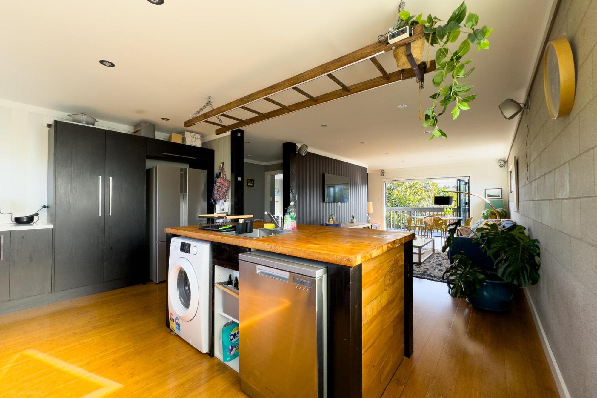 Holiday home Elegant House Where Call It In Northcote Auckland