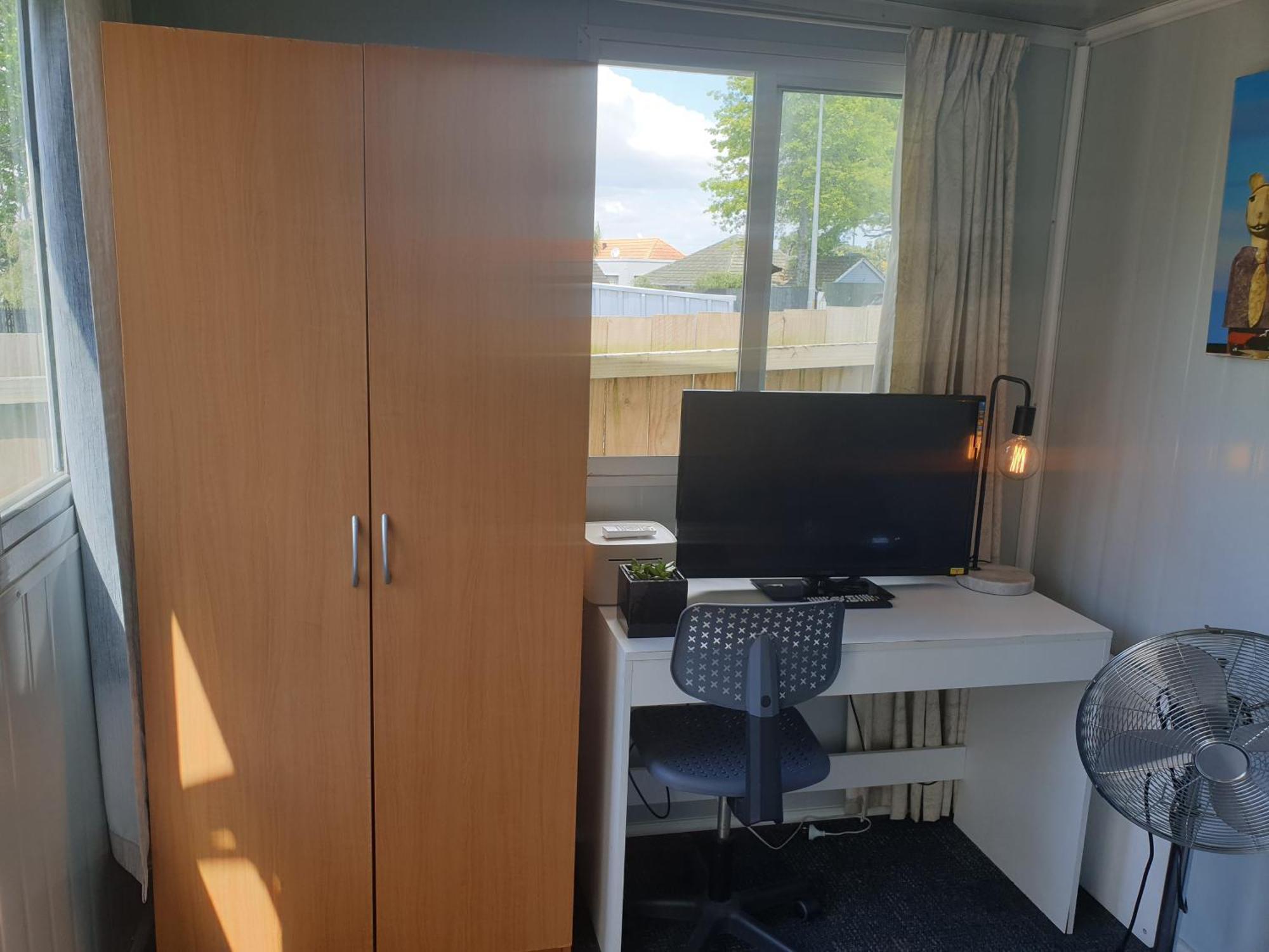 Casa de hóspedes C4 Save Money Budget Affordable With Comfort! 4 *