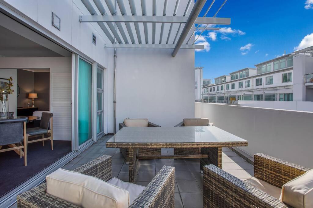 Princes Wharf 2br Luxury - Newly Renovated * Auckland