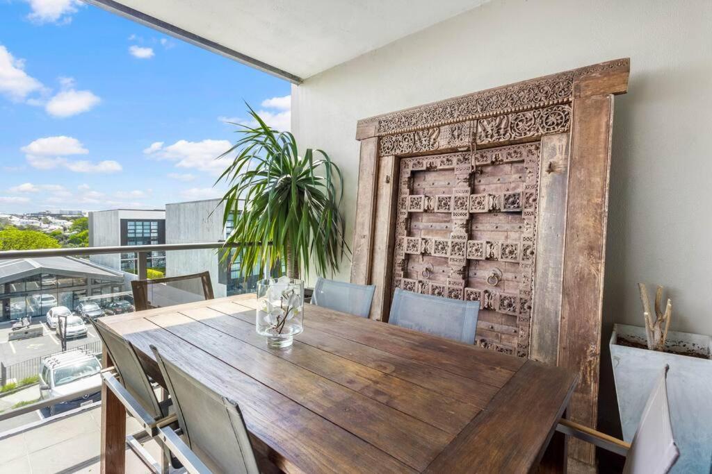 Perfection, Style, 2br, 2ba, 2 Free Carpark 400m To Eden Park Apartment