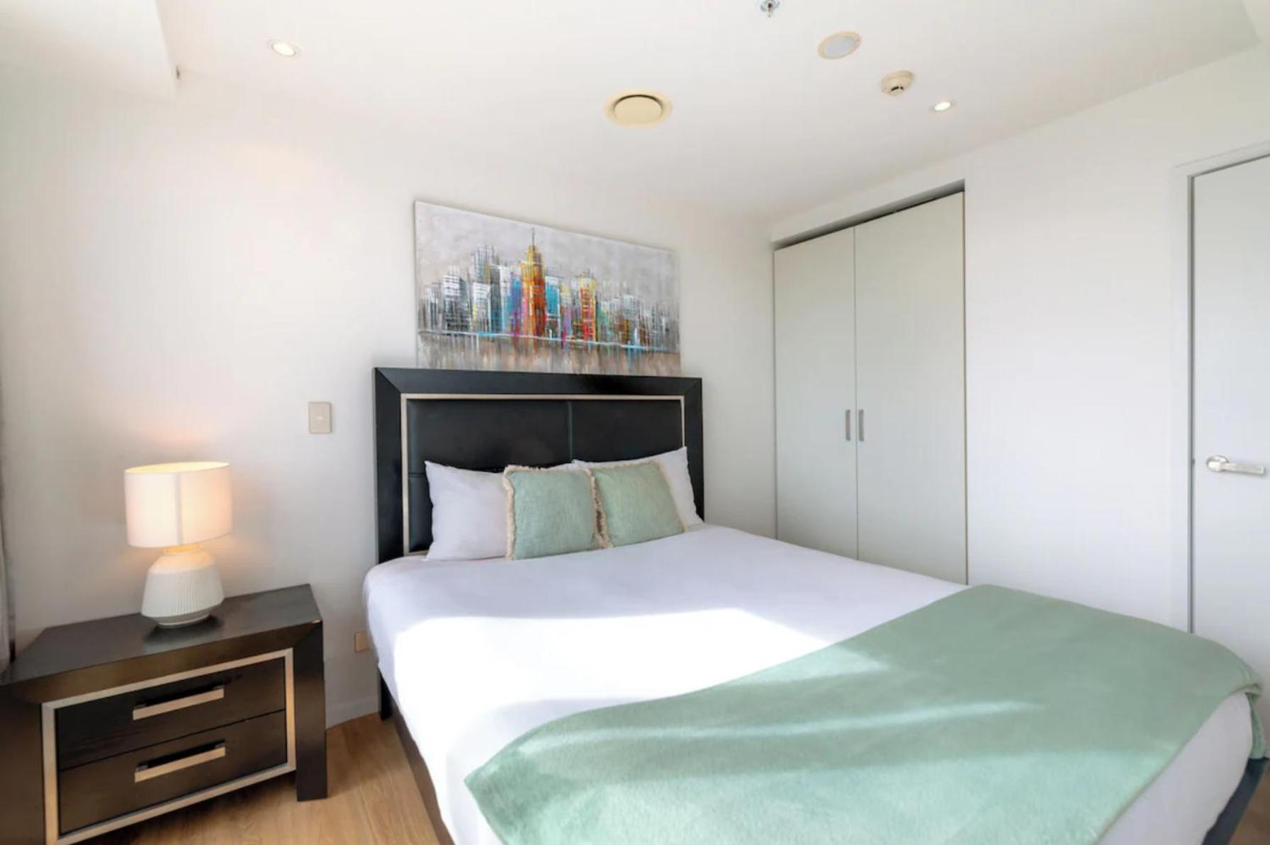 Skytower And View 2 Bedroom On High Floor *