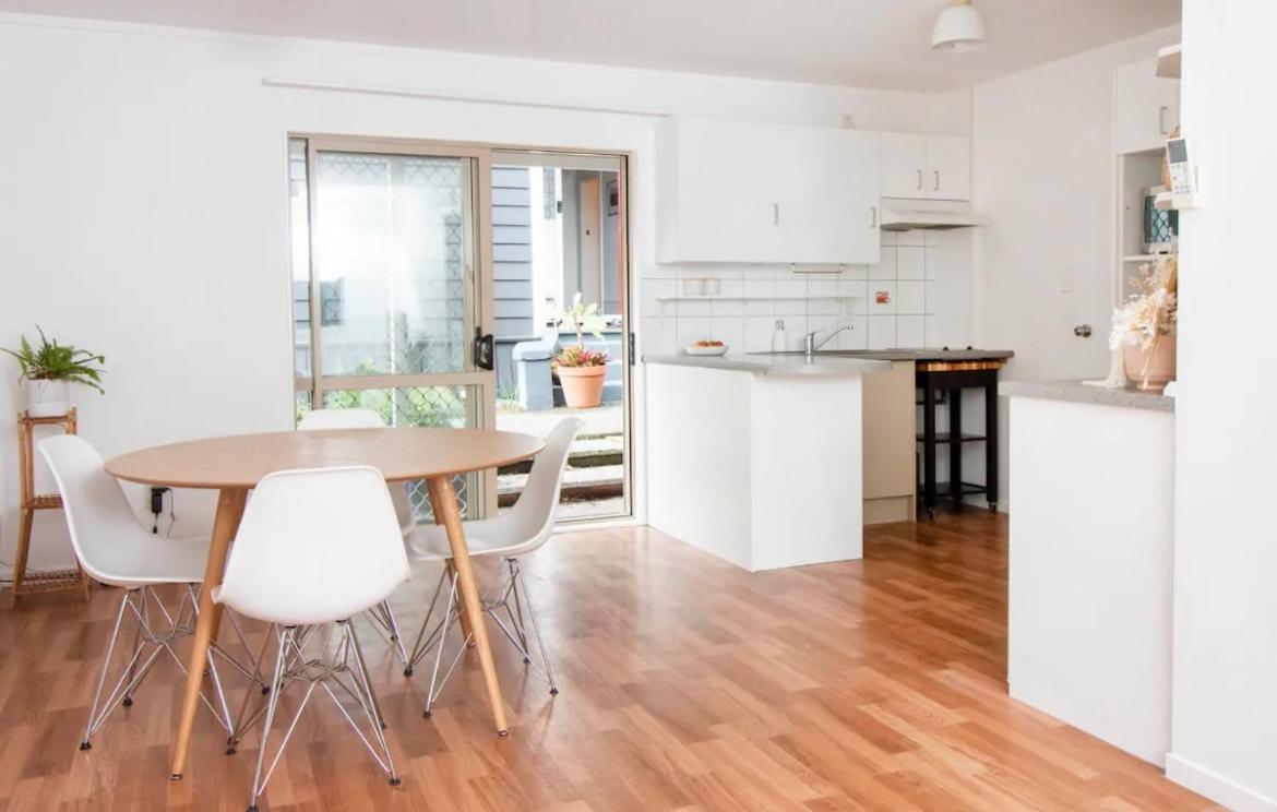 Holiday home Cute One Bedroom Near Waterview *