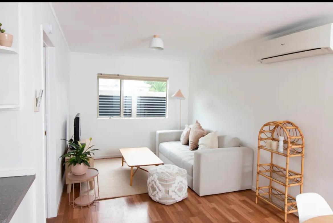 Cute One Bedroom Near Waterview Holiday home Auckland