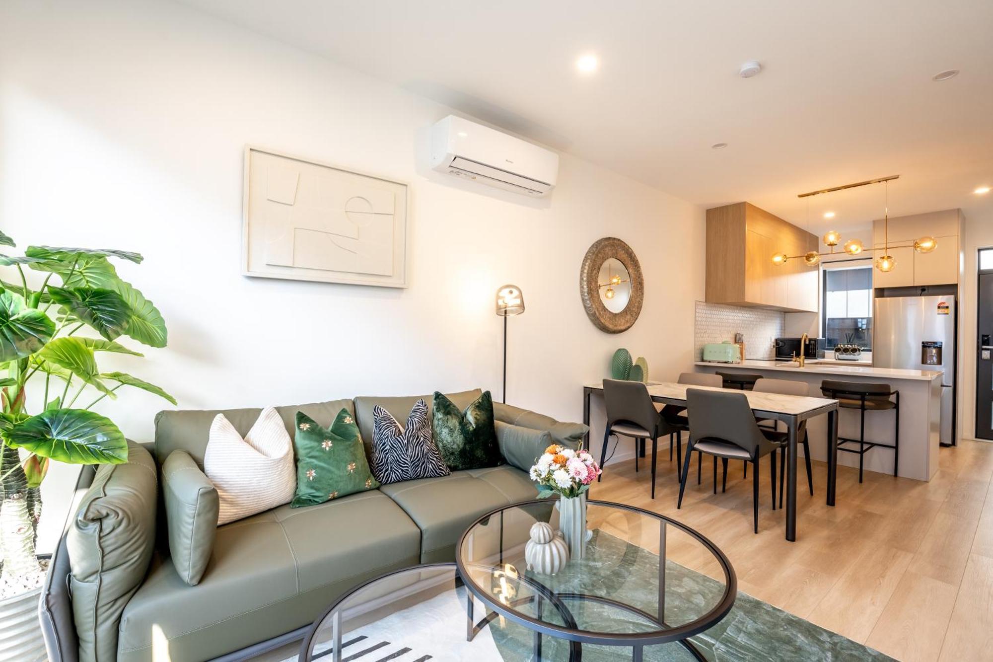 Holiday home Charming Urban Townhouse Getaway Auckland